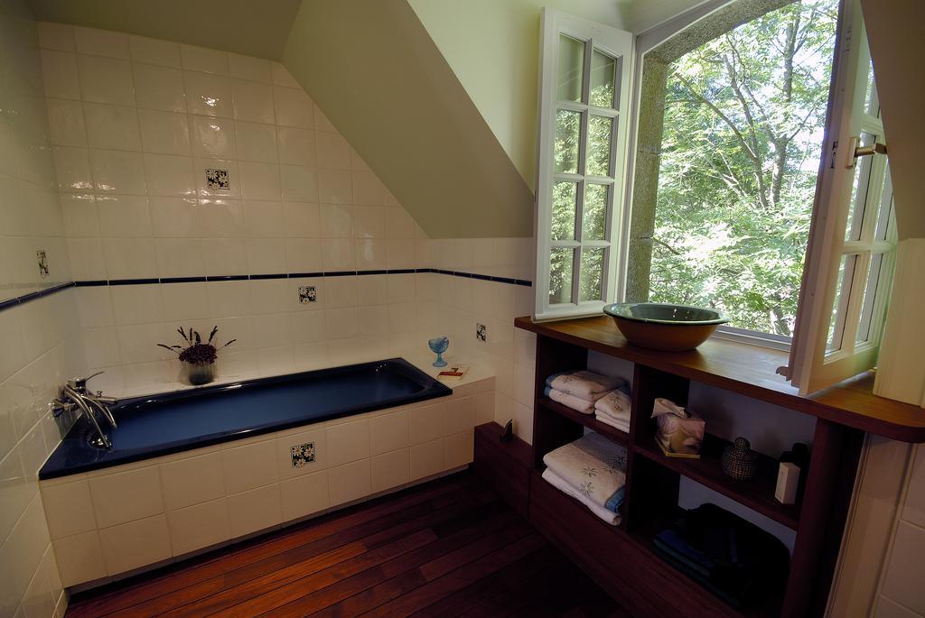 La Grande Sauvagere Bed and Breakfast Saint-Pierre-de-Plesguen Δωμάτιο φωτογραφία