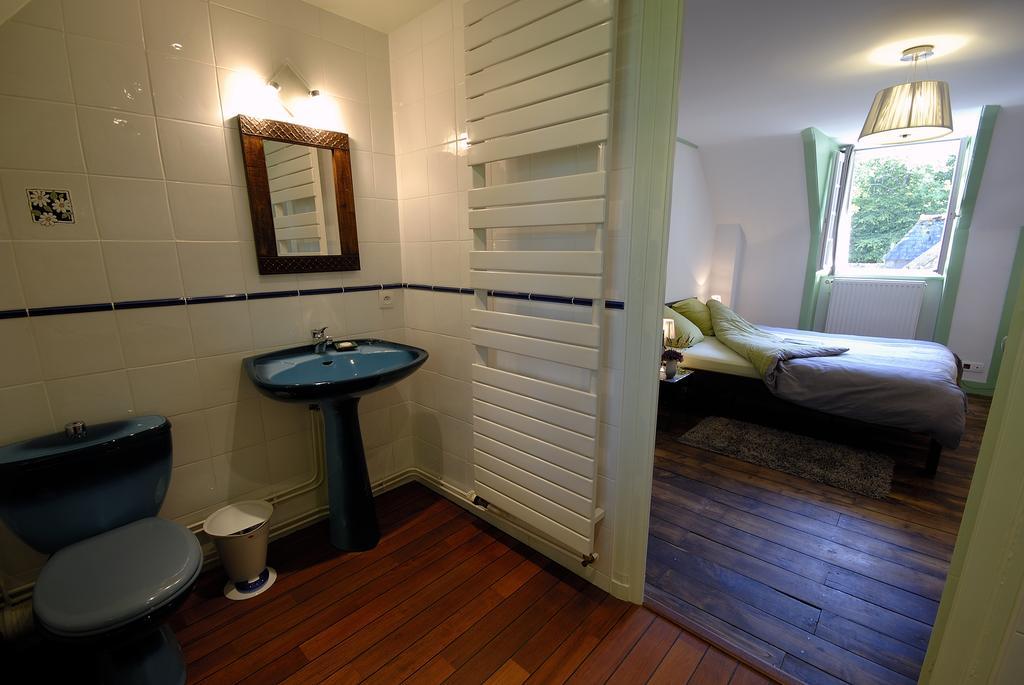 La Grande Sauvagere Bed and Breakfast Saint-Pierre-de-Plesguen Δωμάτιο φωτογραφία