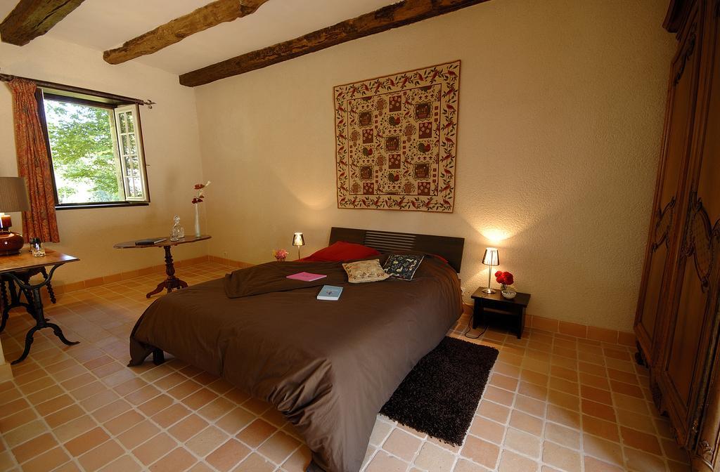 La Grande Sauvagere Bed and Breakfast Saint-Pierre-de-Plesguen Δωμάτιο φωτογραφία